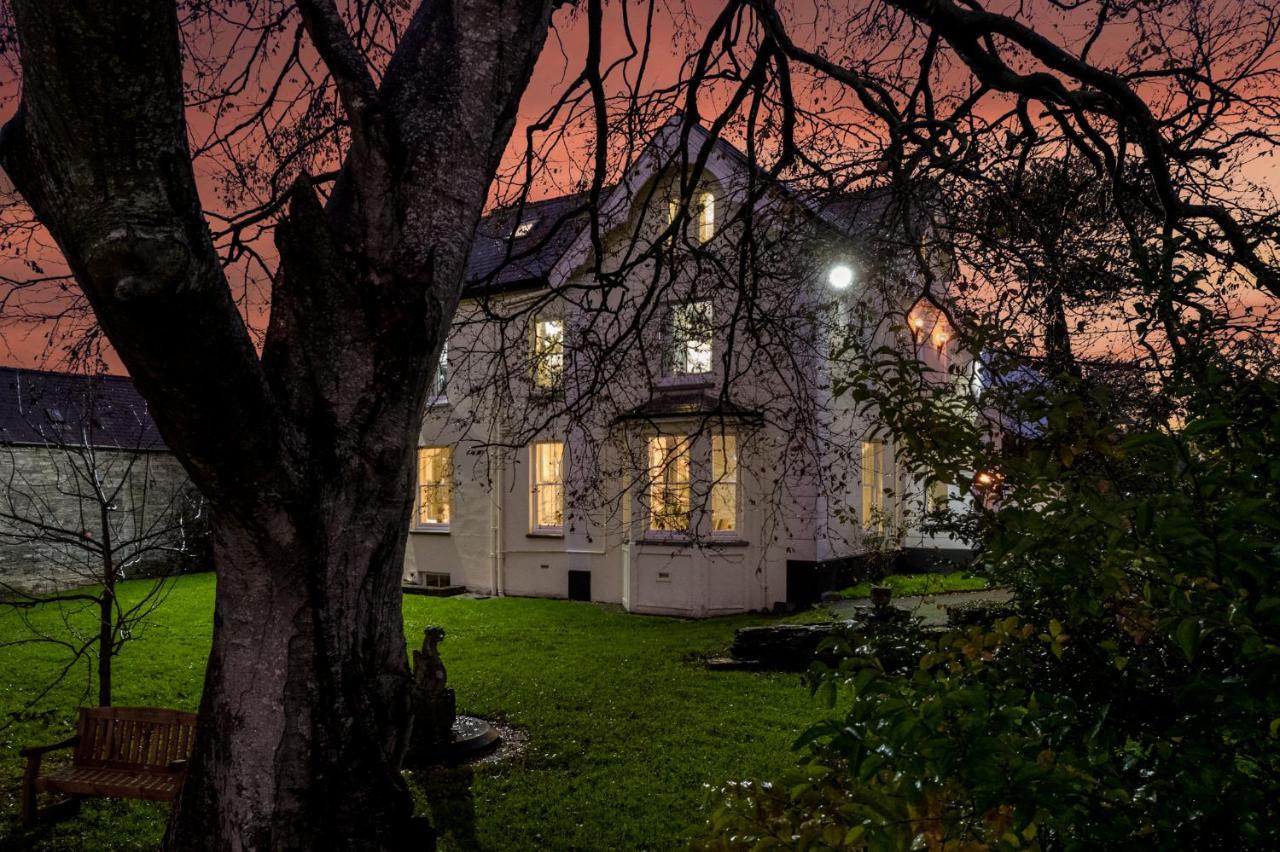Caemorgan Mansion Otel Cardigan Dış mekan fotoğraf