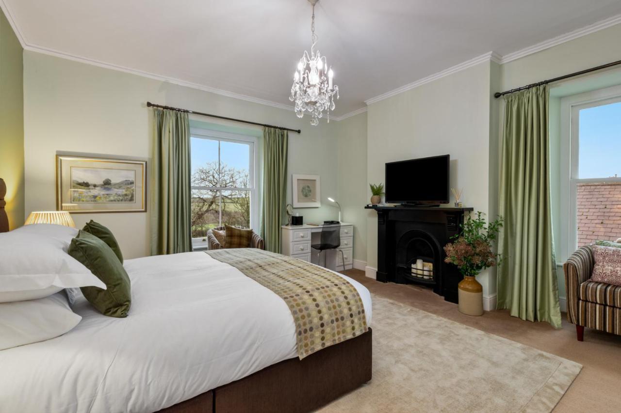 Caemorgan Mansion Otel Cardigan Dış mekan fotoğraf