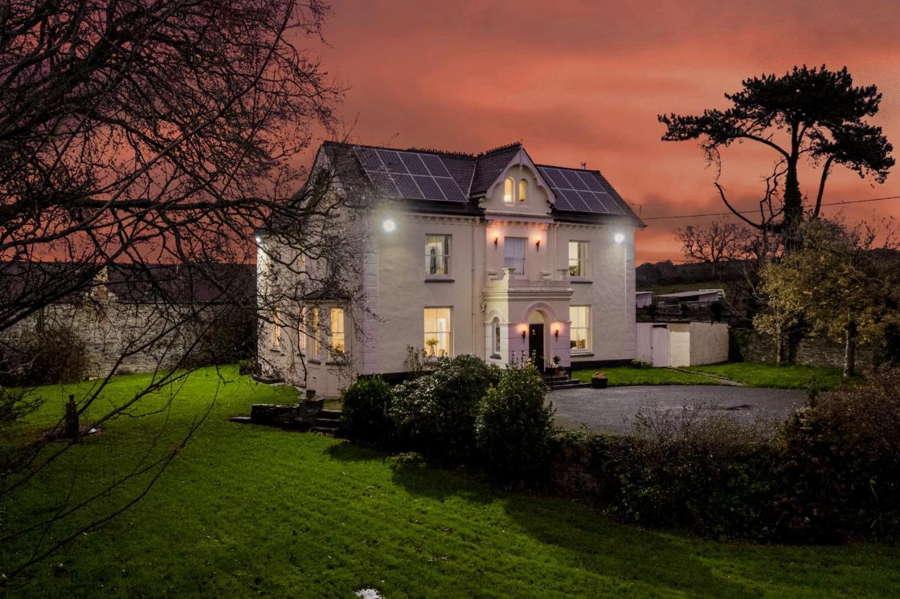 Caemorgan Mansion Otel Cardigan Dış mekan fotoğraf